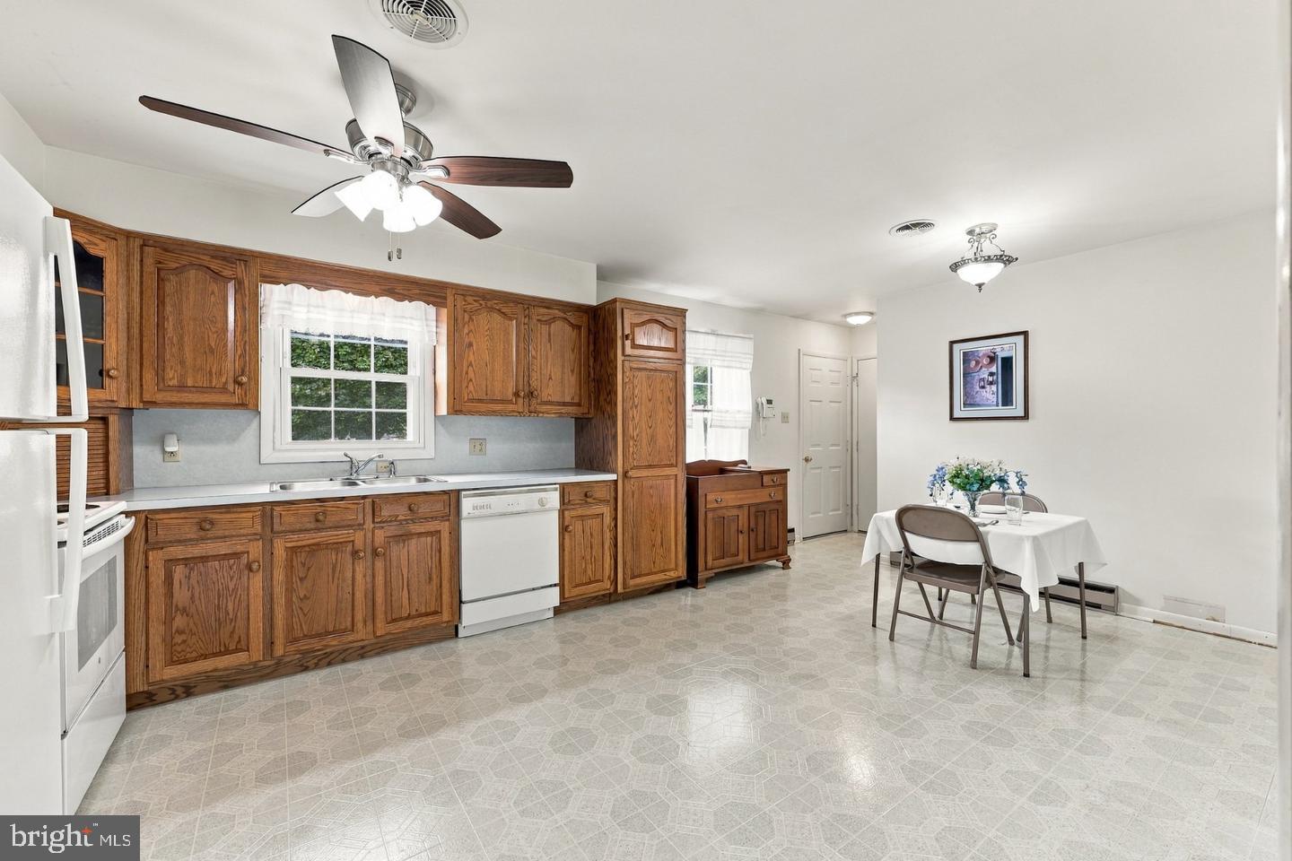 118 TAVERN ROAD