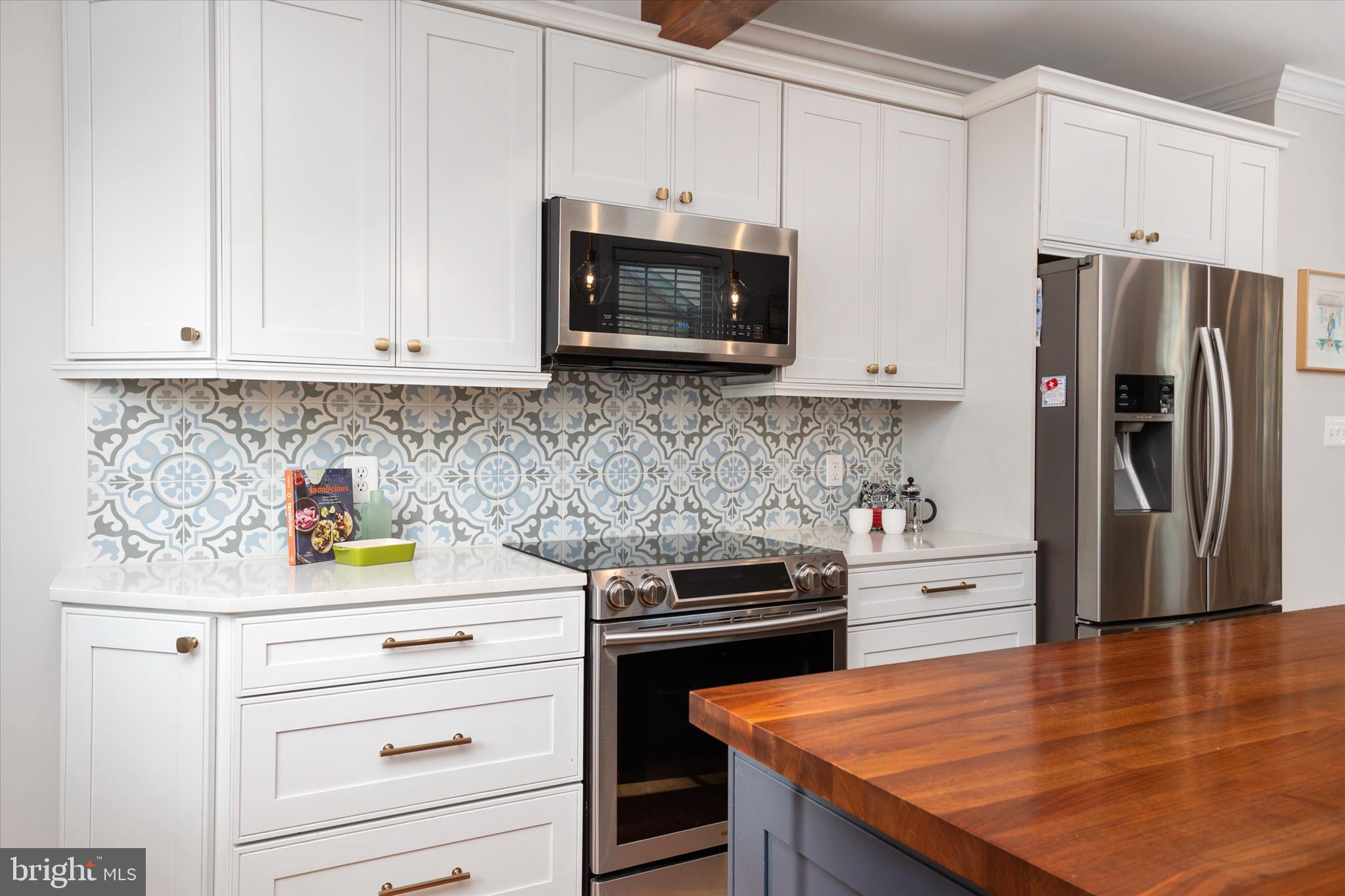 EASTPORT - Residential