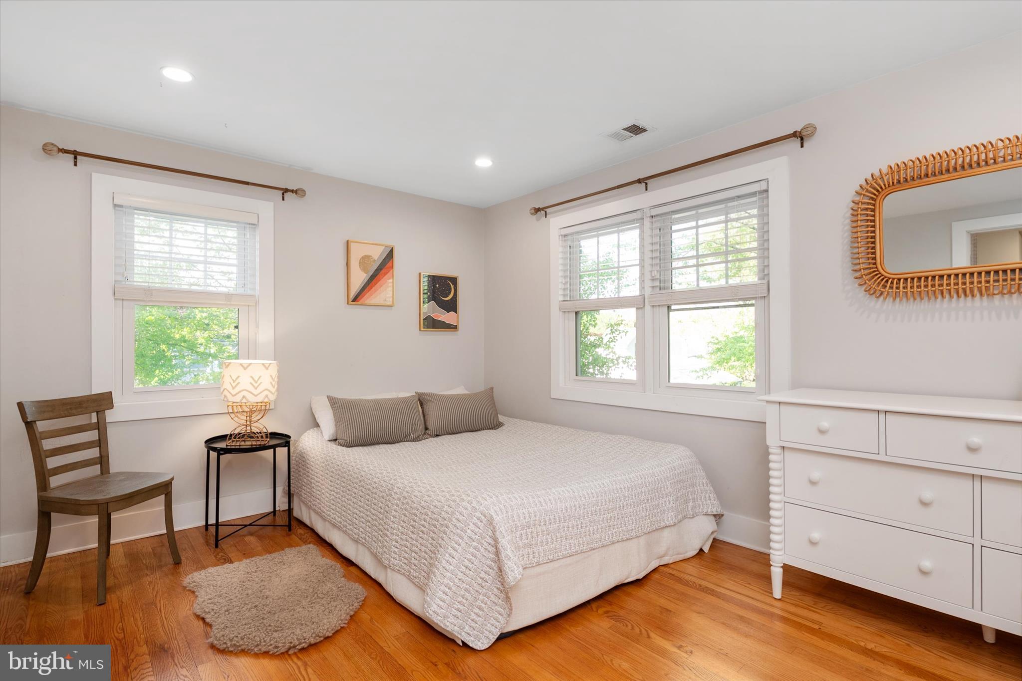 EASTPORT - Residential