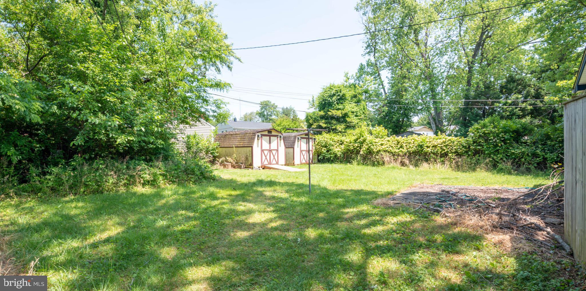 SUBURBIA - Residential