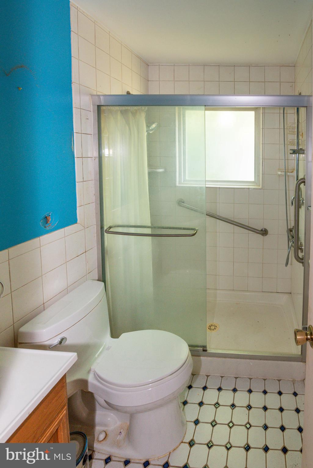 SUBURBIA - Residential