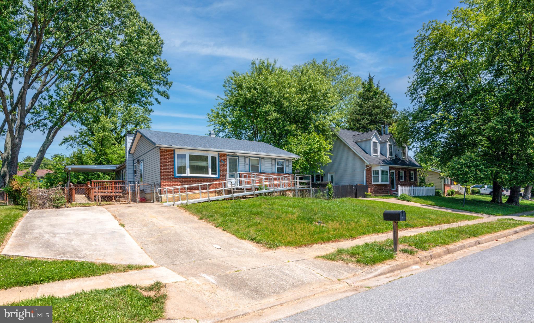 SUBURBIA - Residential