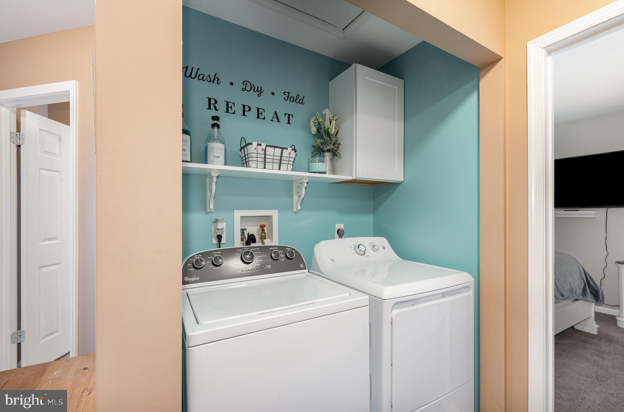 BUTTONWOODS - Residential