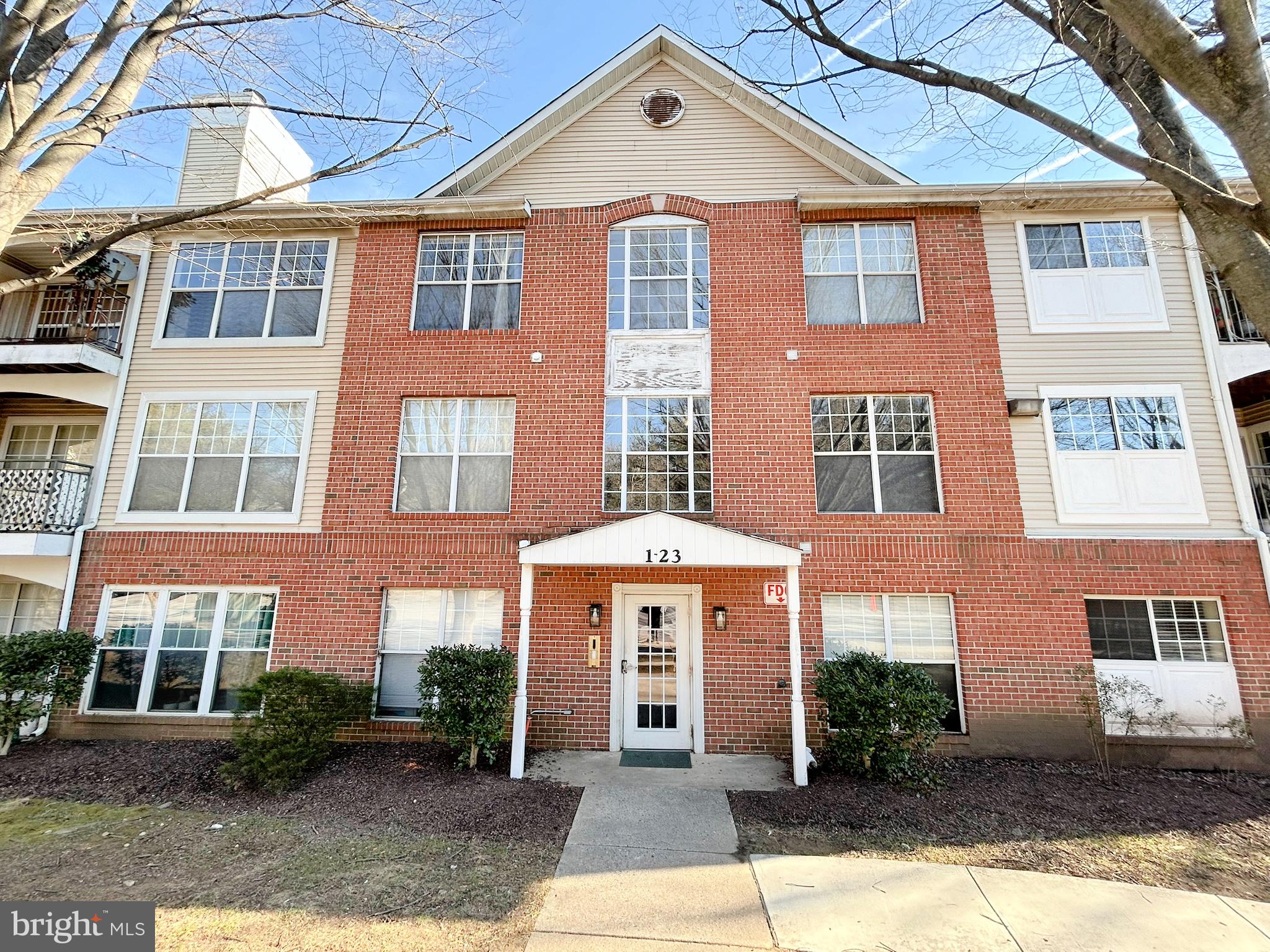 ASHLAR HILL - Residential