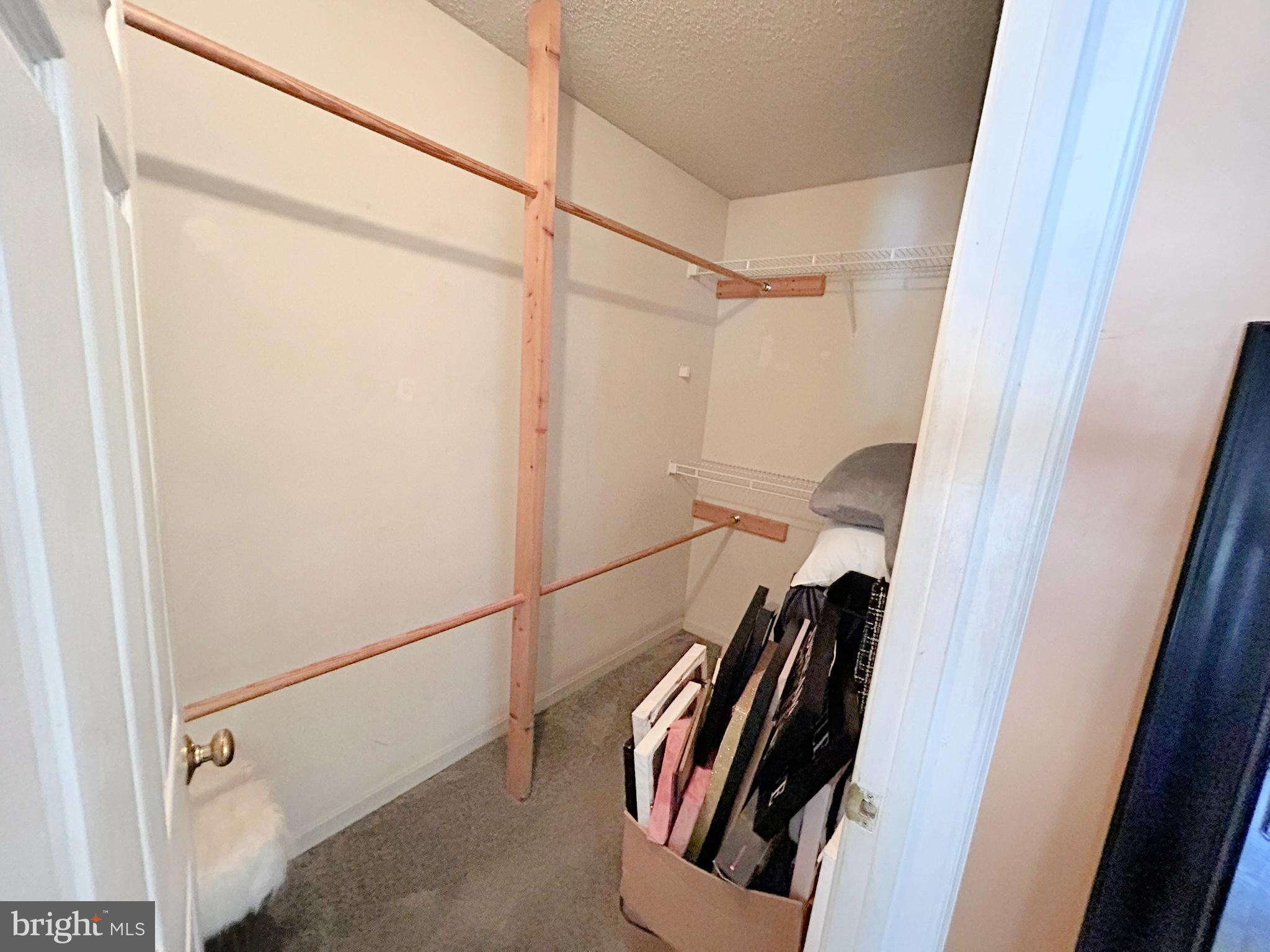 ASHLAR HILL - Residential