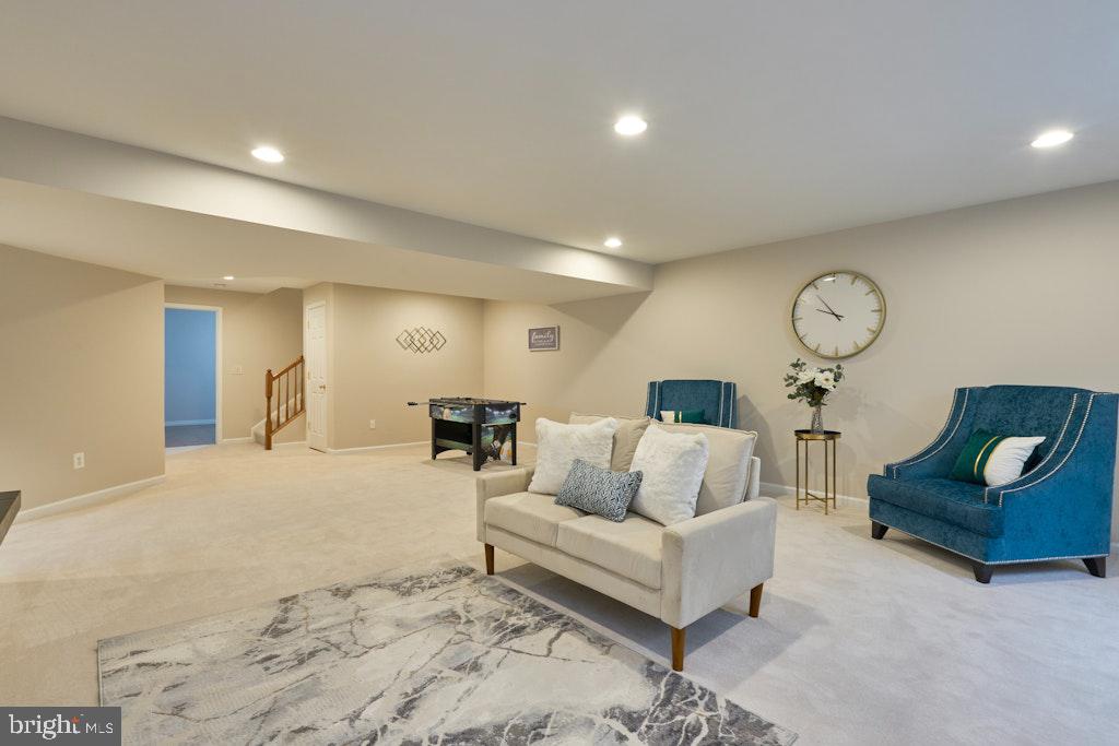 EAST HILL - Residential