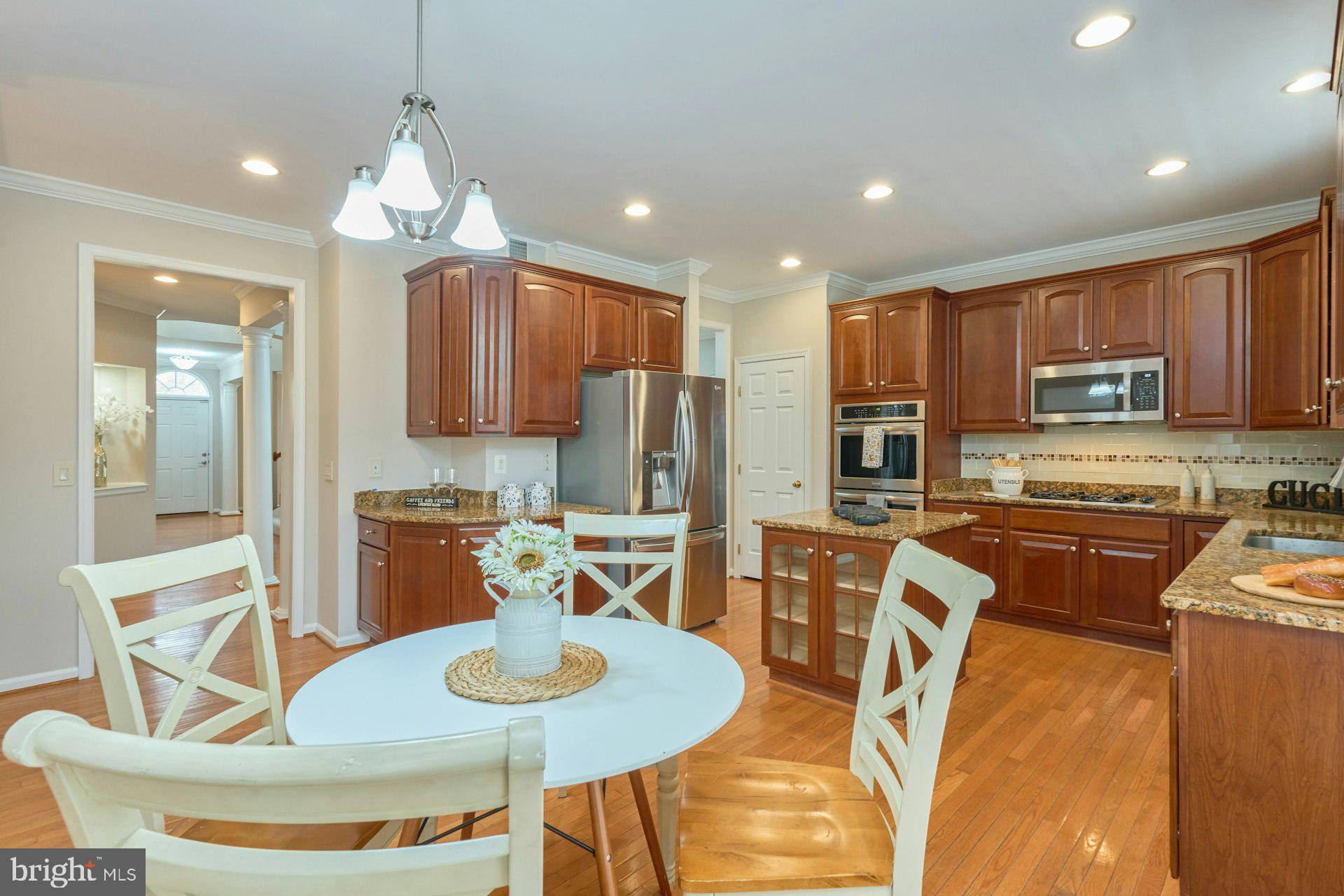 EAST HILL - Residential