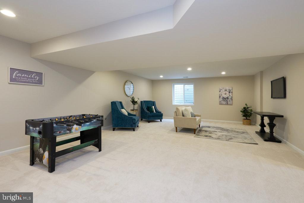 EAST HILL - Residential