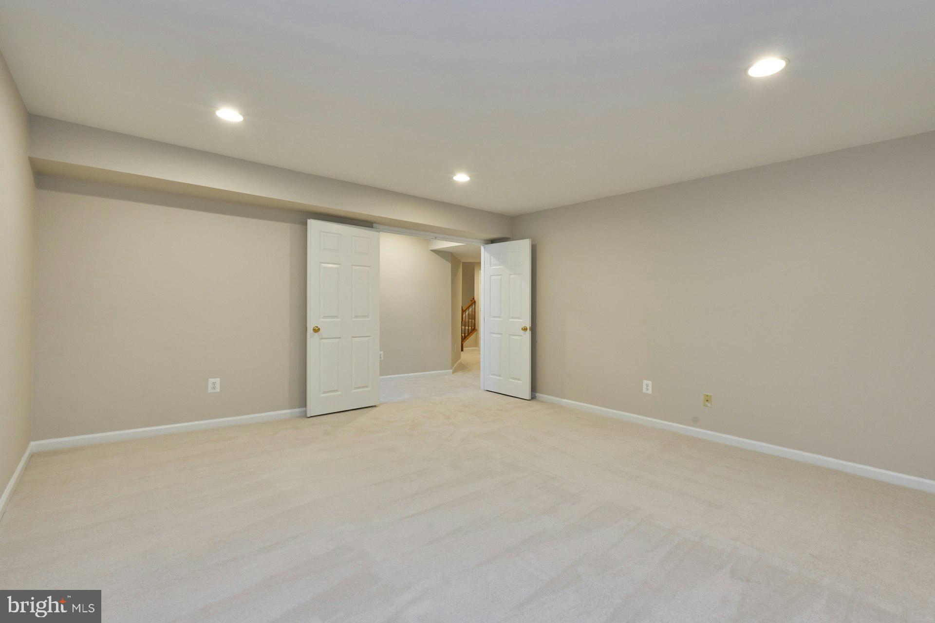 EAST HILL - Residential