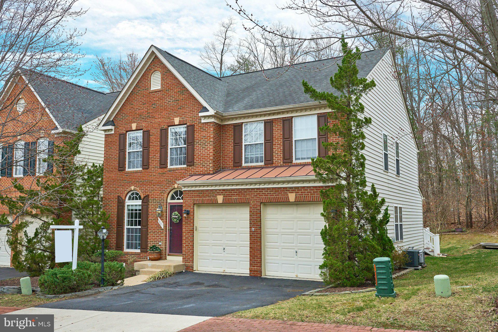 EAST HILL - Residential