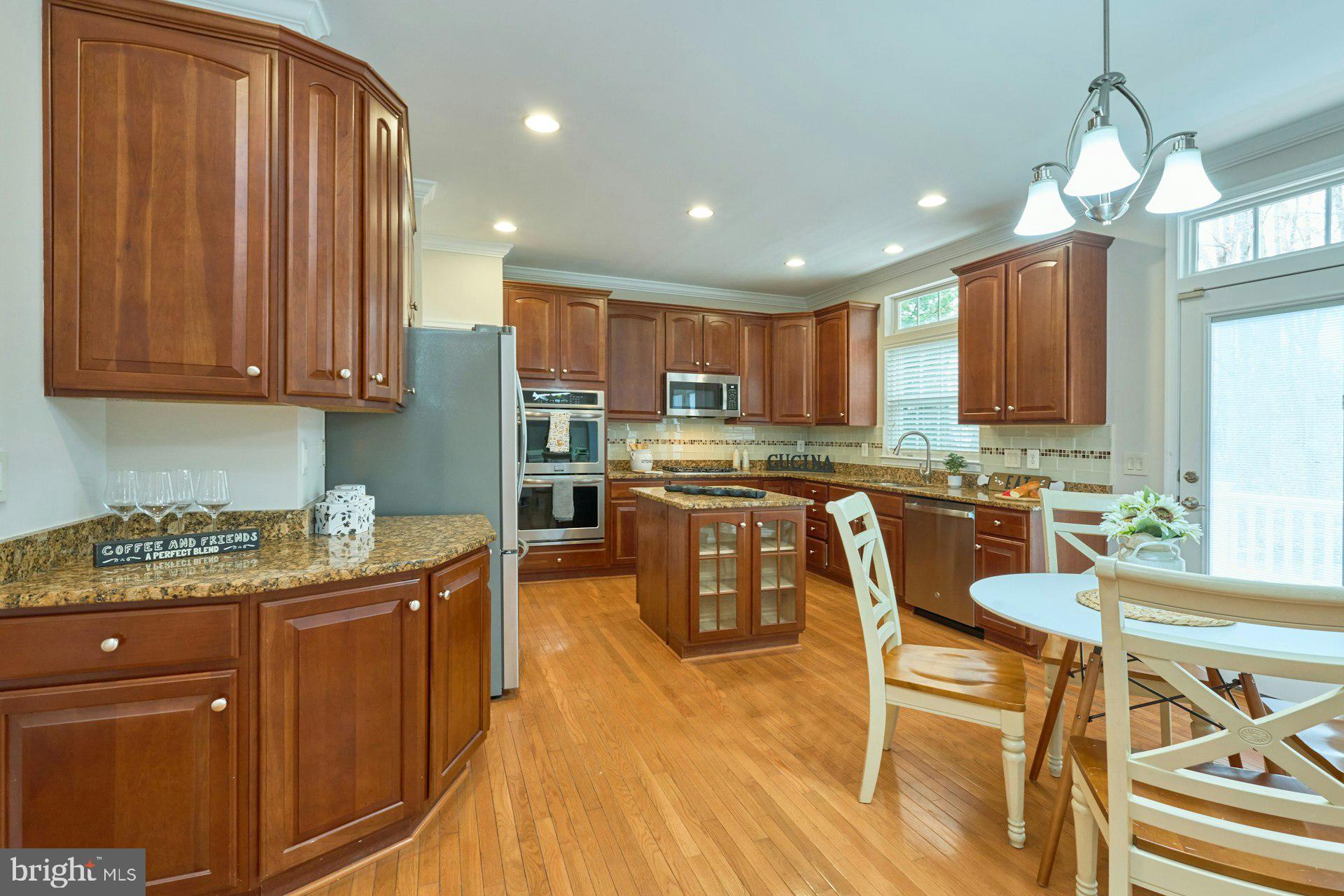 EAST HILL - Residential