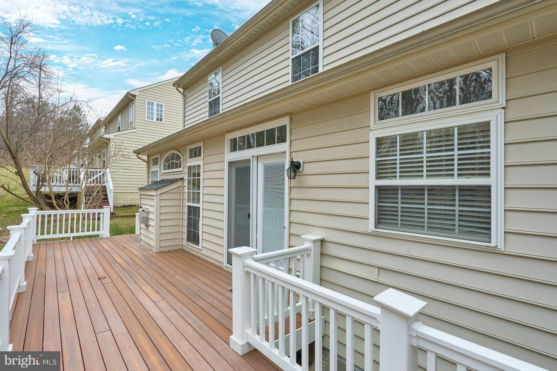 EAST HILL - Residential