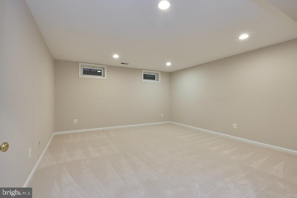 EAST HILL - Residential