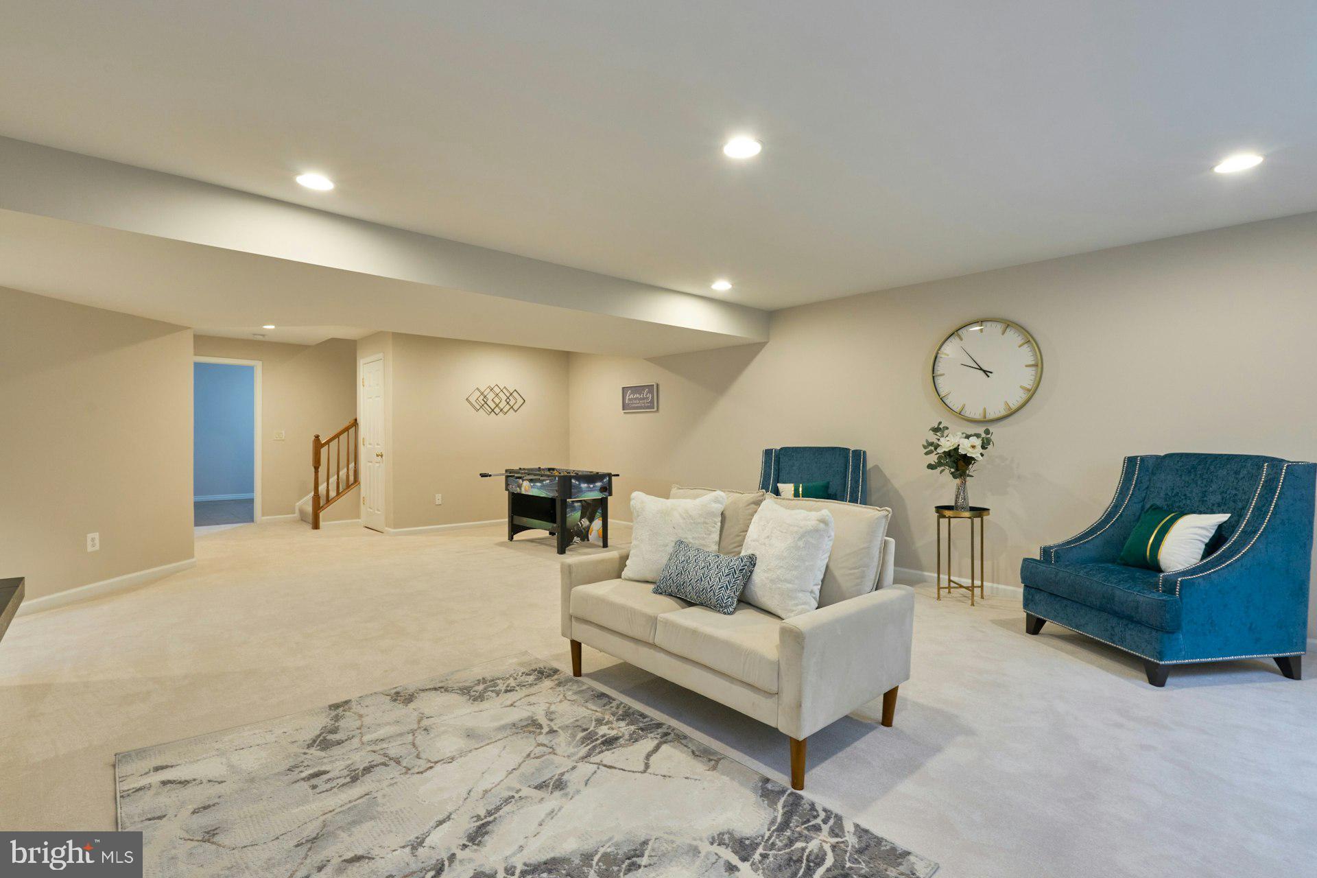 EAST HILL - Residential