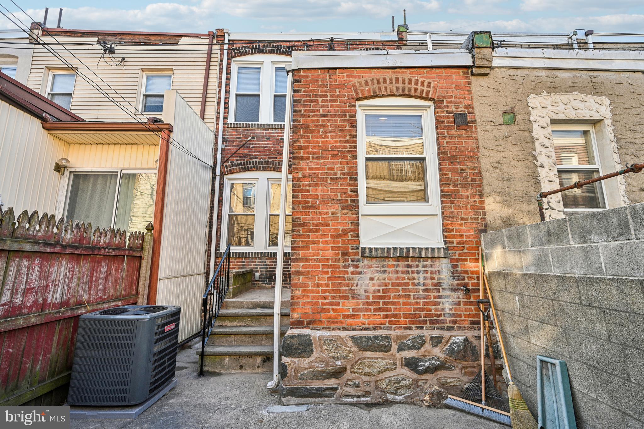GRAYS FERRY - Residential