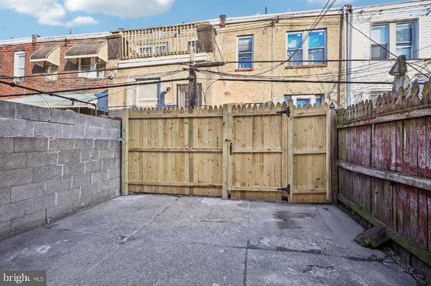 GRAYS FERRY - Residential