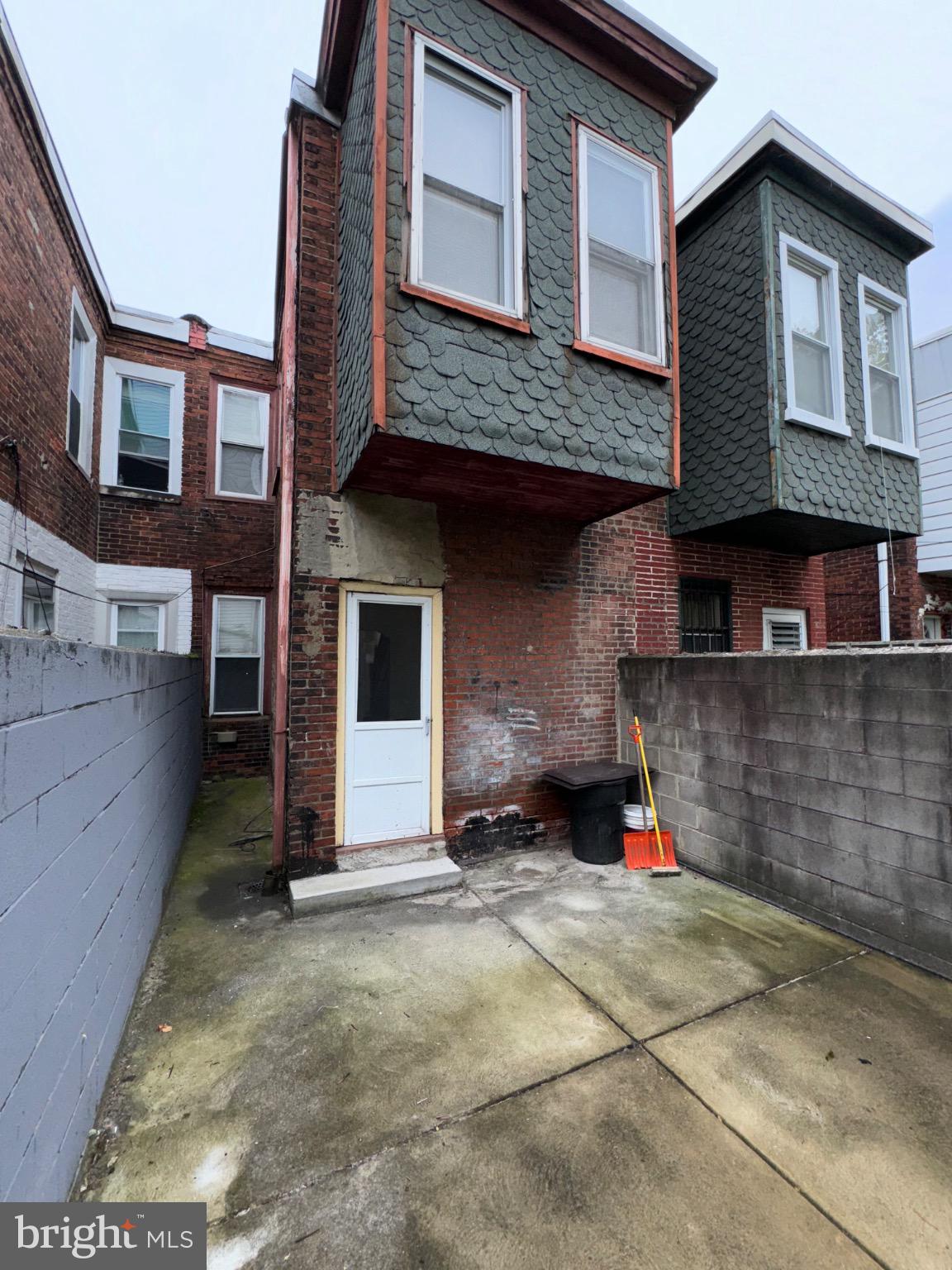 PHILADELPHIA (SOUTH) - Residential Lease