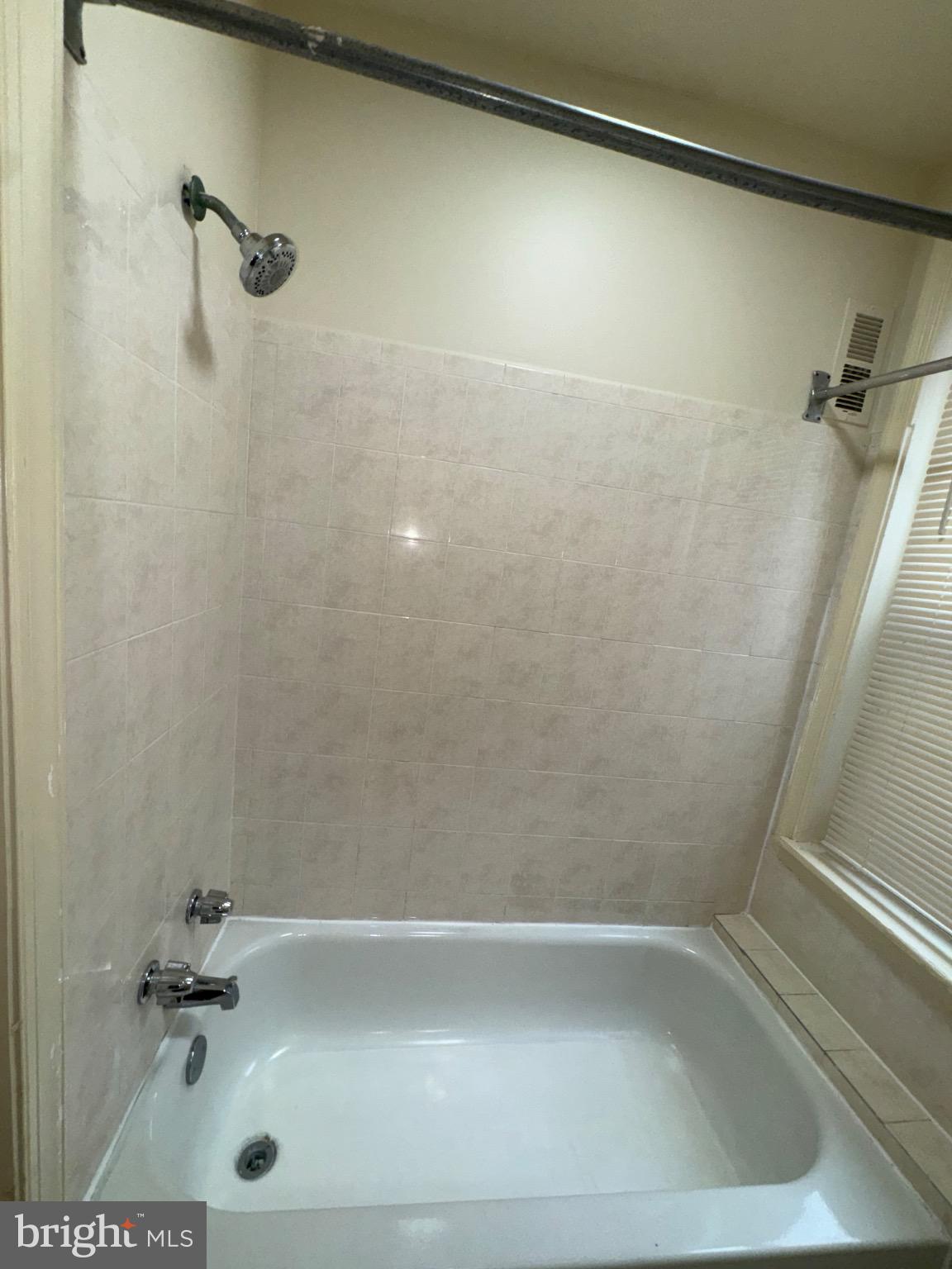 PHILADELPHIA (SOUTH) - Residential Lease