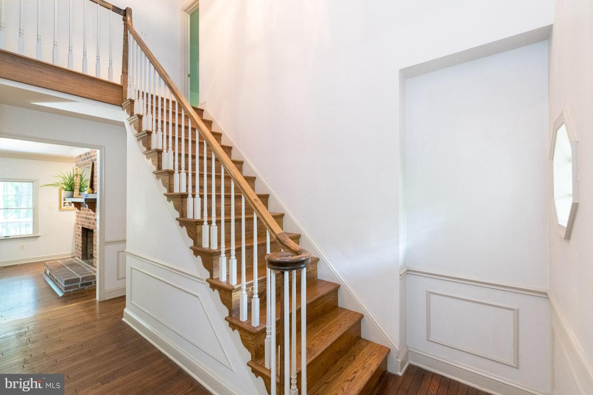 WORTHINGTON HILLSIDE II - Residential