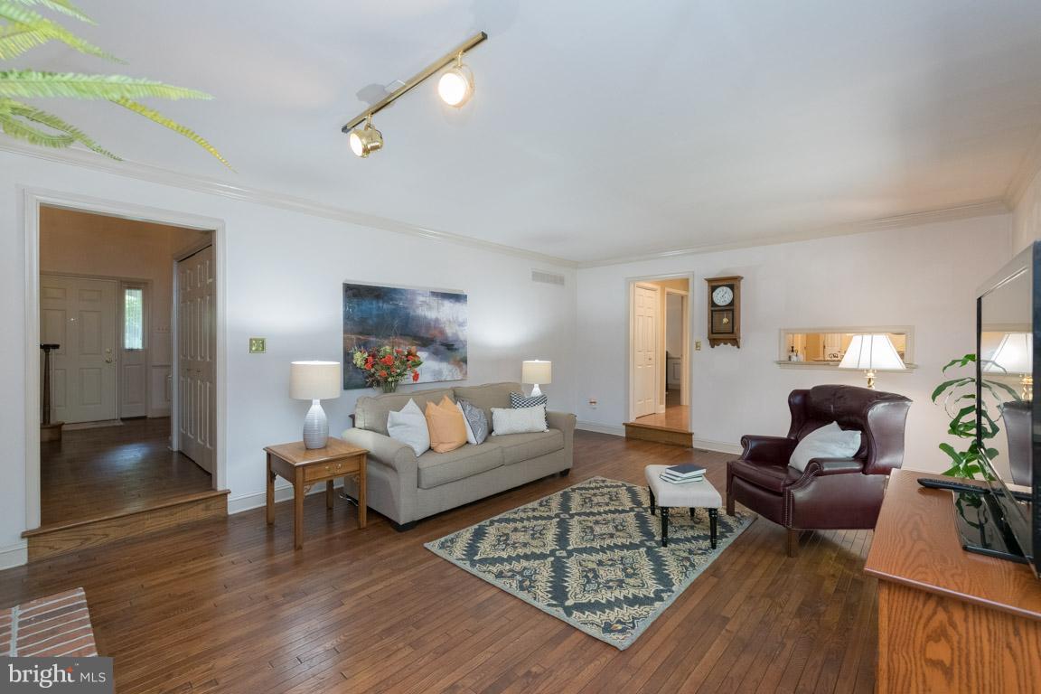 WORTHINGTON HILLSIDE II - Residential