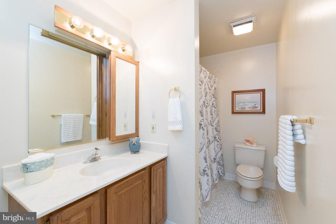 WORTHINGTON HILLSIDE II - Residential