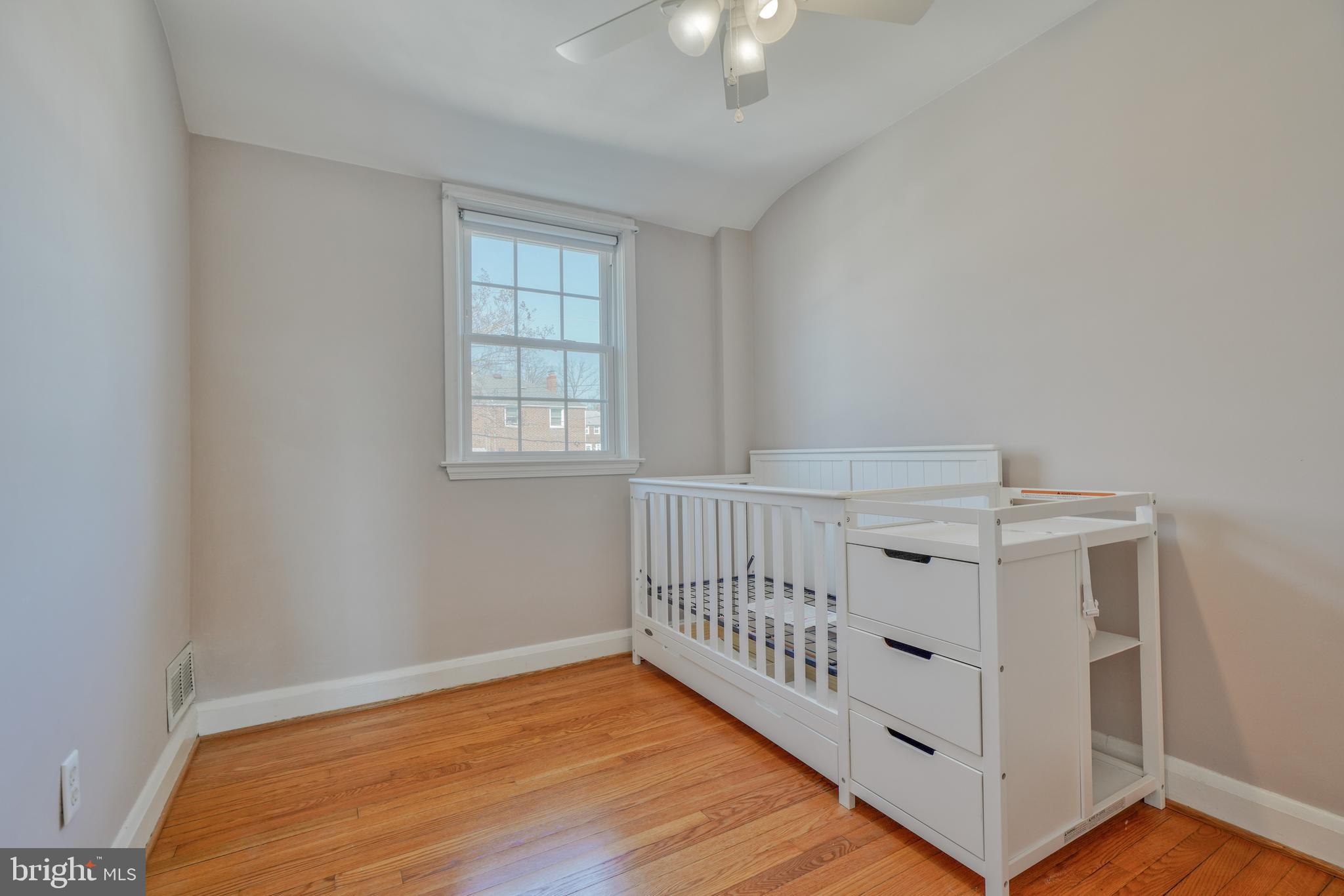 KNETTISHALL - Residential