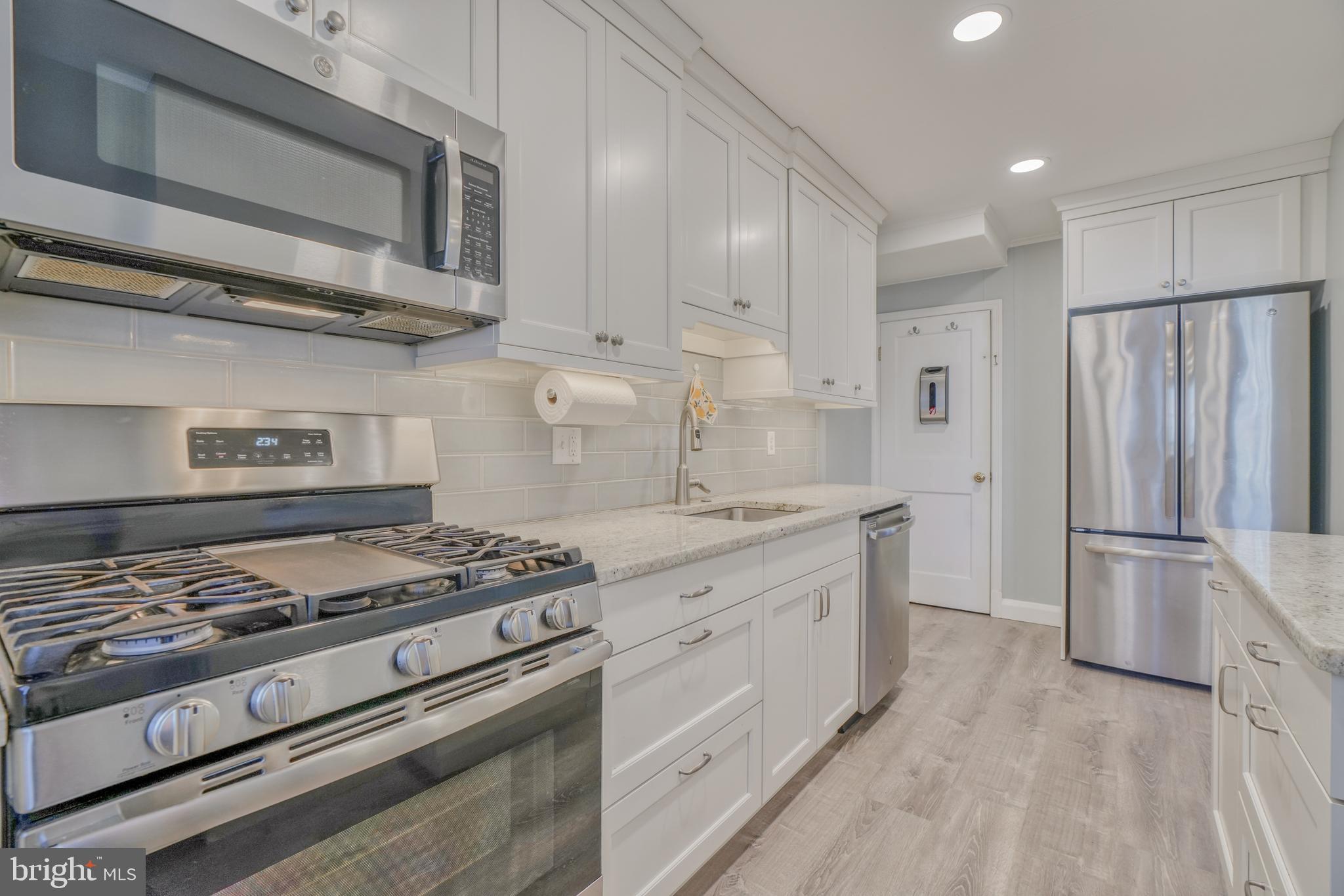 KNETTISHALL - Residential