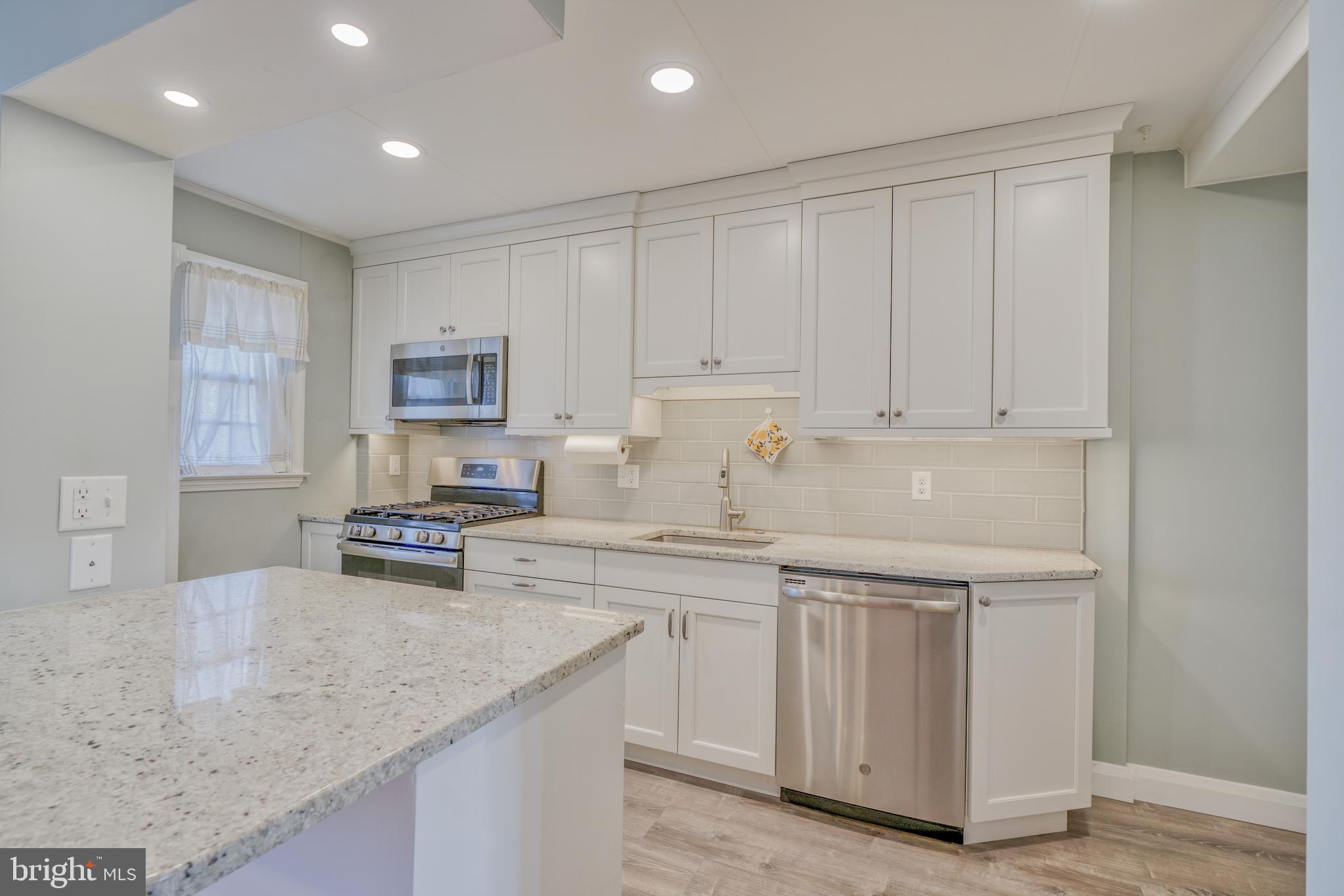 KNETTISHALL - Residential