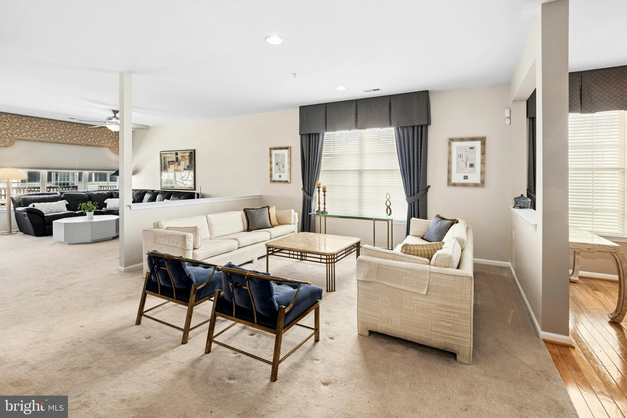 HERITAGE CR ESTS - Residential