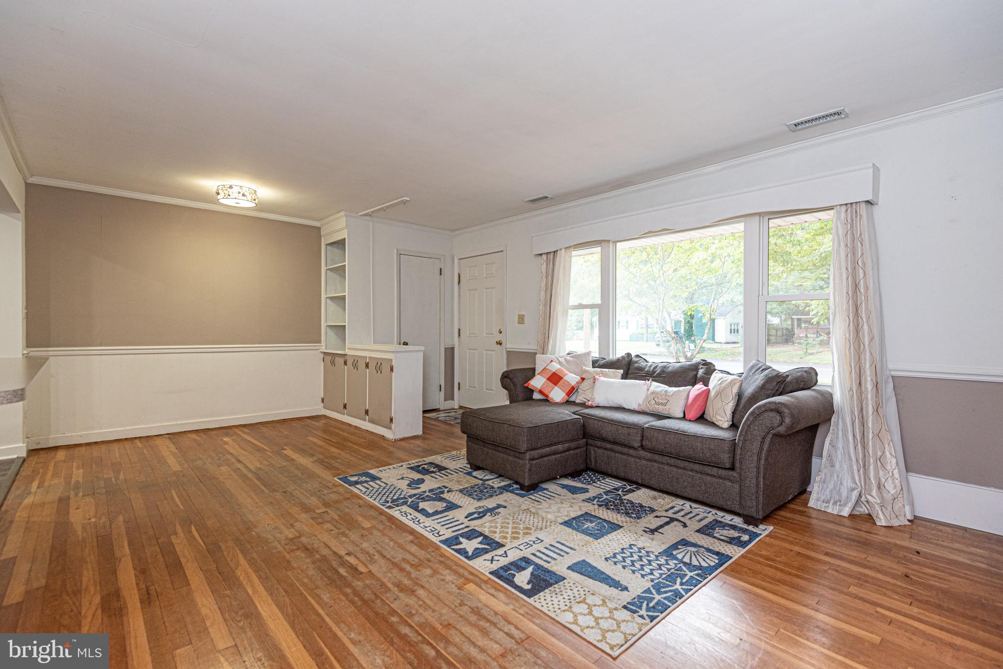 509 LOBLOLLY LANE