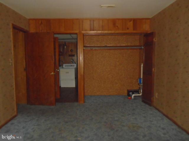 VILLAGE OF OLDE MILL - Residential