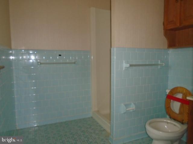 VILLAGE OF OLDE MILL - Residential