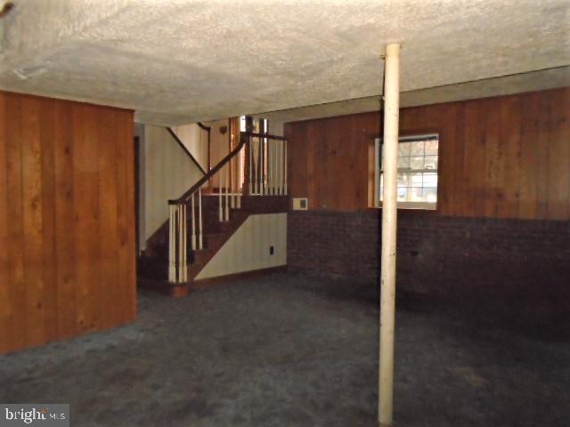 VILLAGE OF OLDE MILL - Residential