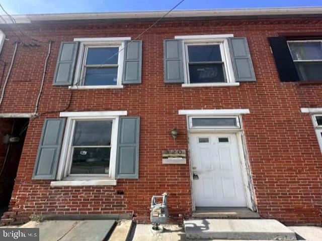 320 S FRONT STREET