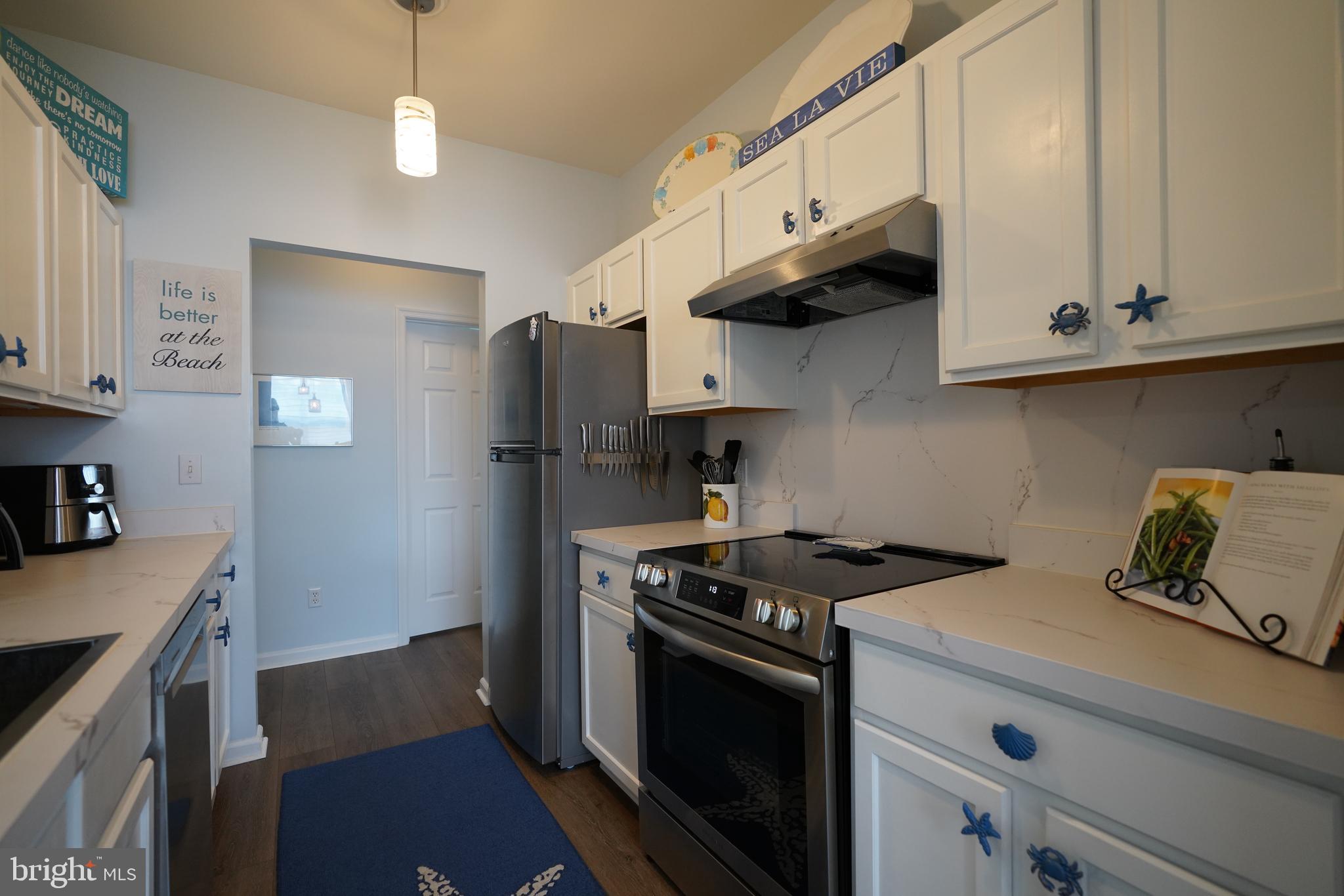 34682 VILLA CIRCLE 4302