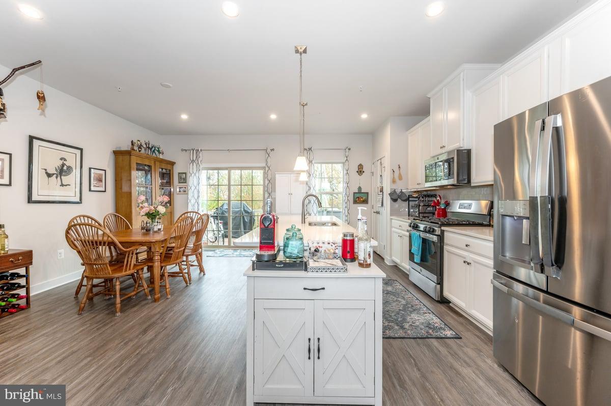 LAKE LINGANORE EAGLEHEAD - Residential