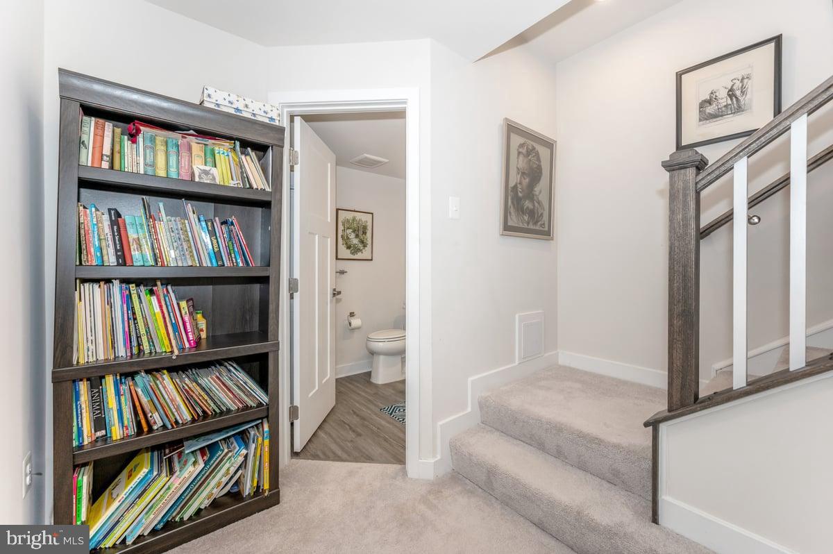 LAKE LINGANORE EAGLEHEAD - Residential