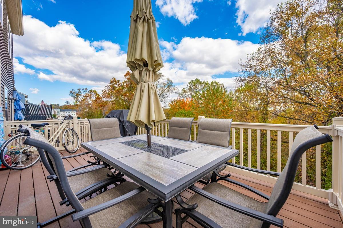 LAKE LINGANORE EAGLEHEAD - Residential