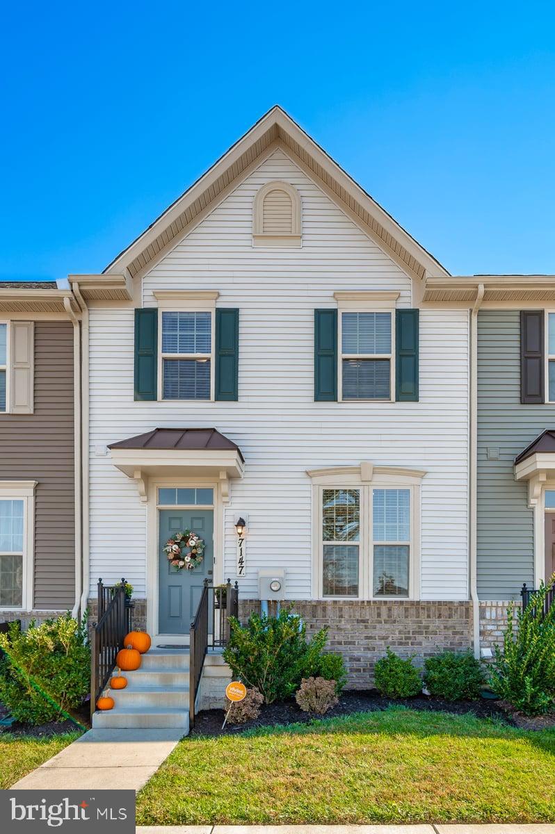 LAKE LINGANORE EAGLEHEAD - Residential