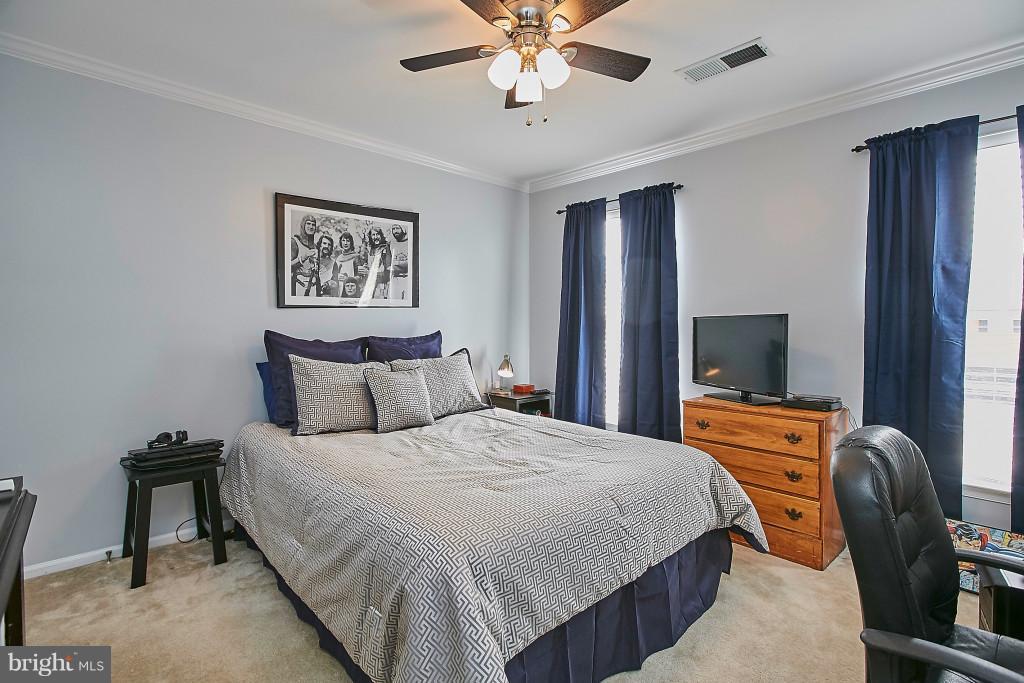 STRATFORD PLACE - Residential