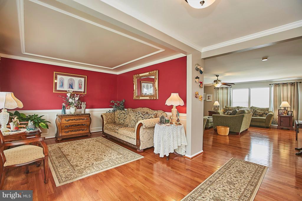 STRATFORD PLACE - Residential