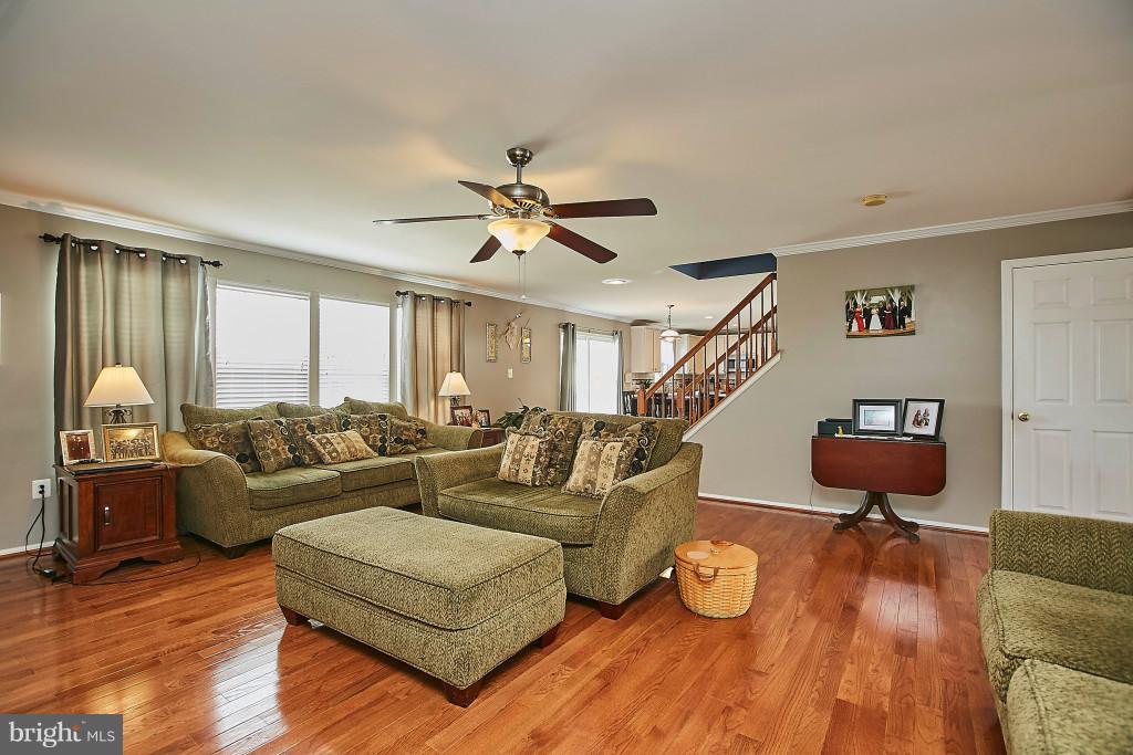 STRATFORD PLACE - Residential