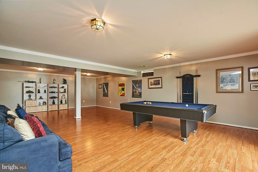 STRATFORD PLACE - Residential