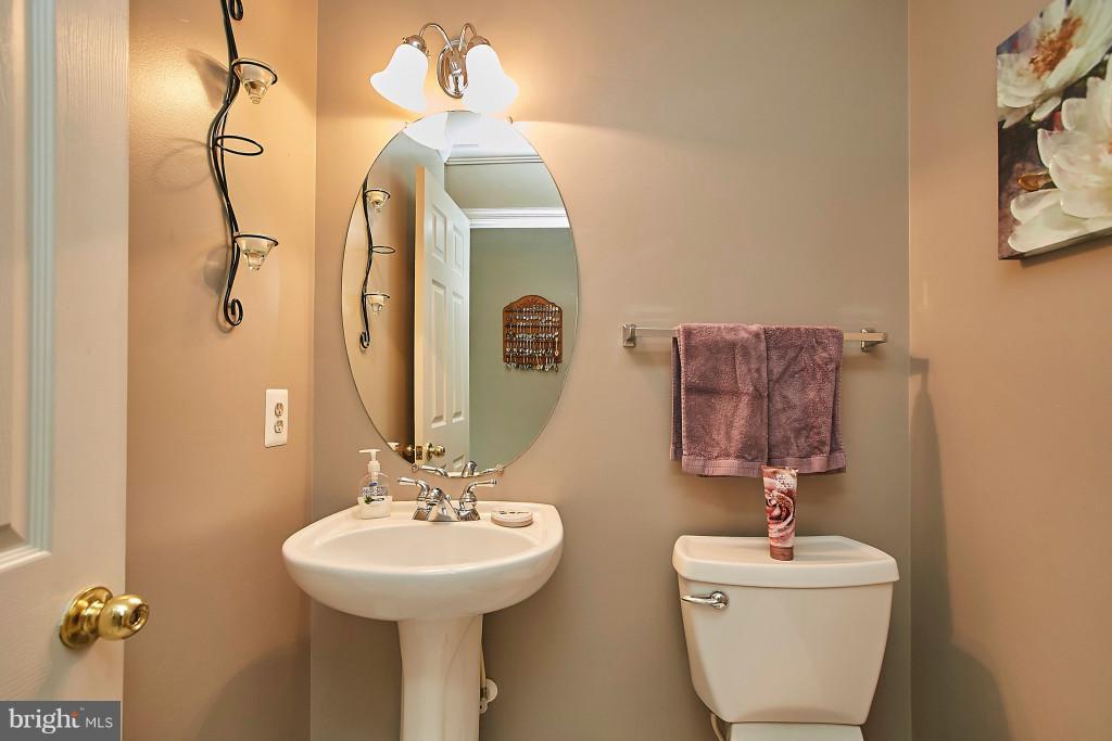 STRATFORD PLACE - Residential