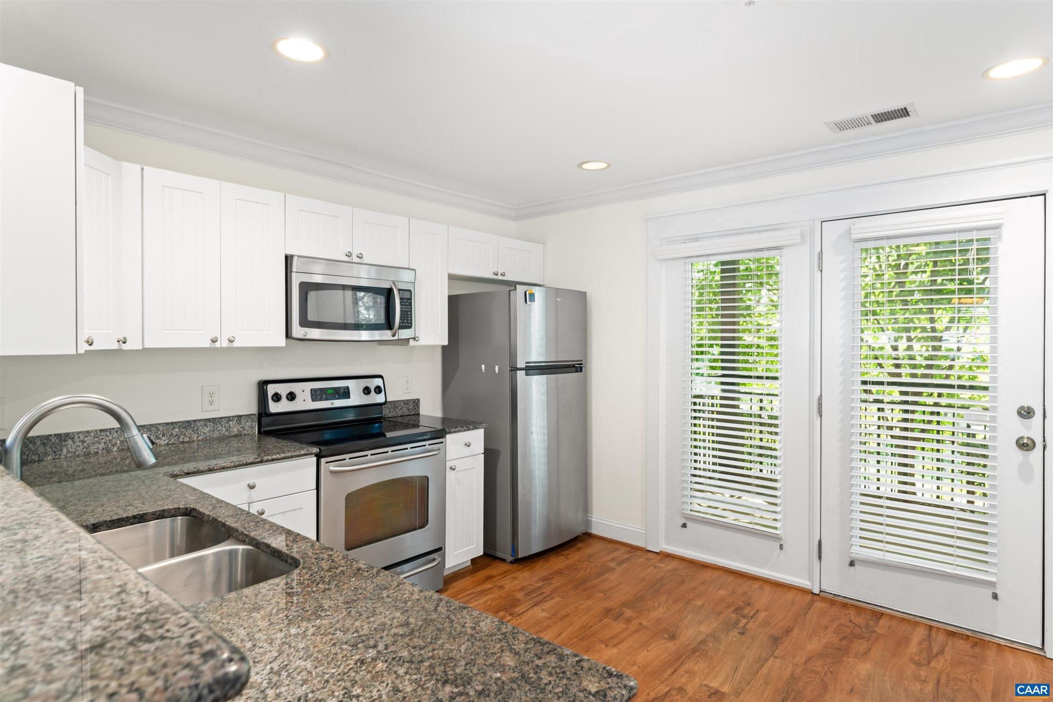 1840 CANDLEWOOD CT 101