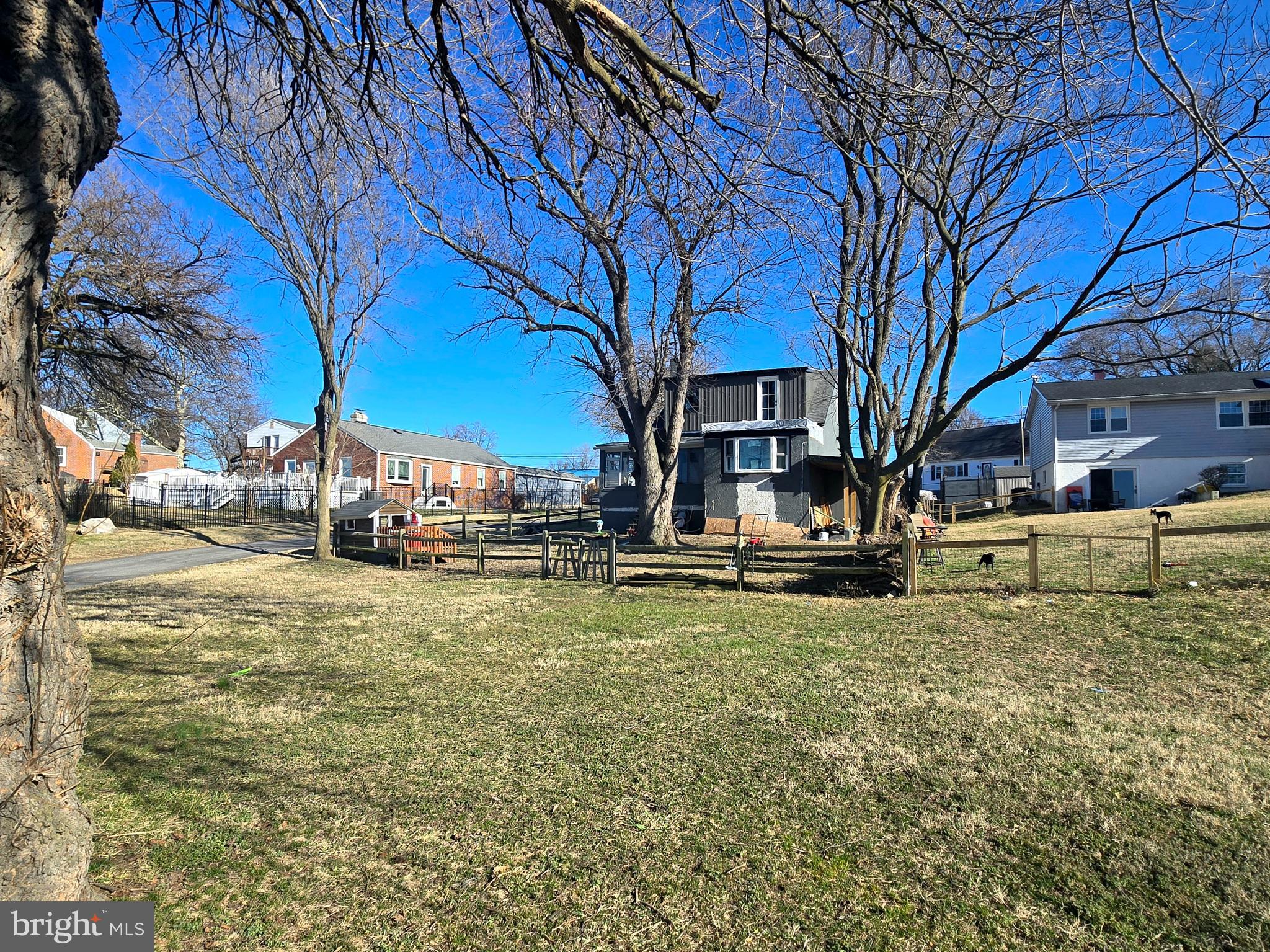 PASADENA - Residential