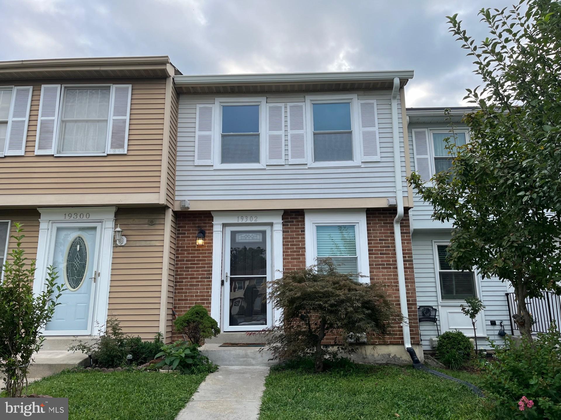 MIDDLEBROOK COMMONS - Residential