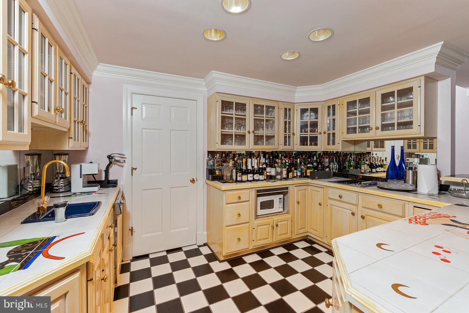 EAGLE ROCK - Residential