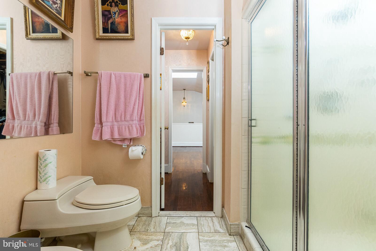 EAGLE ROCK - Residential