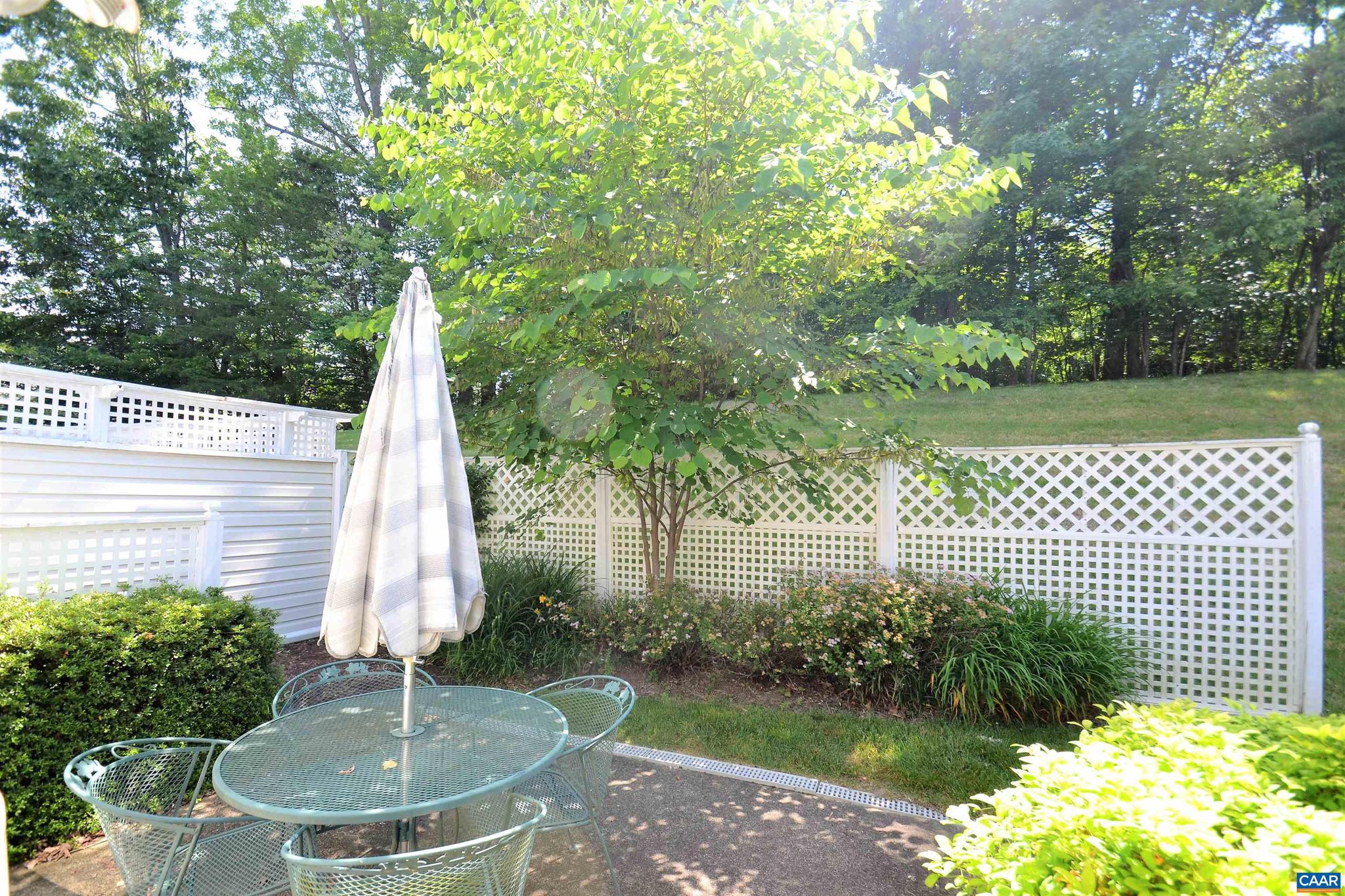 FOREST LAKES - Residential